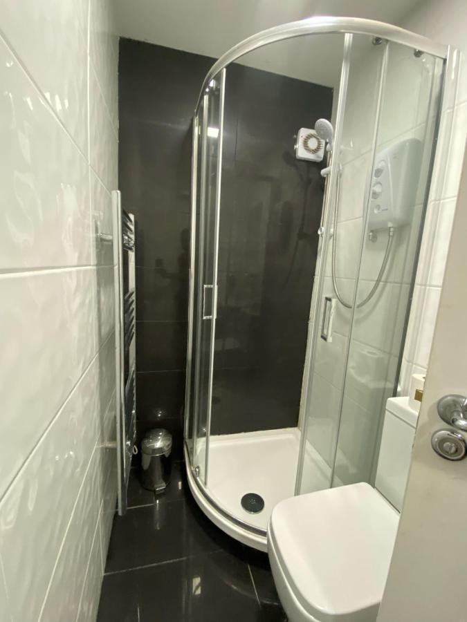 Treetops Flat4 Hall Green B28 Birmingham Exteriér fotografie